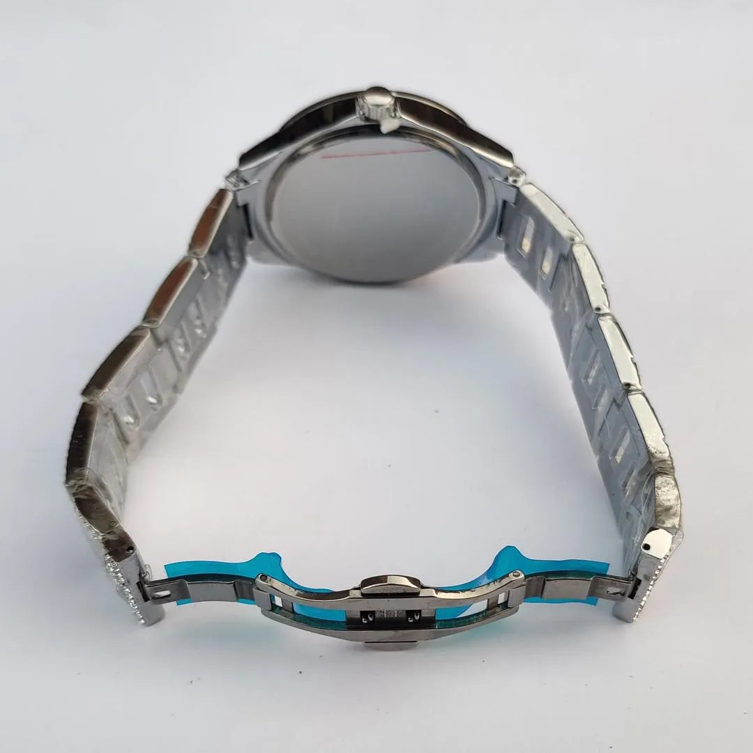 Luxury Stainless Steel Crystal Watch for Men | Sparkle Dial Analogue Wristwatch