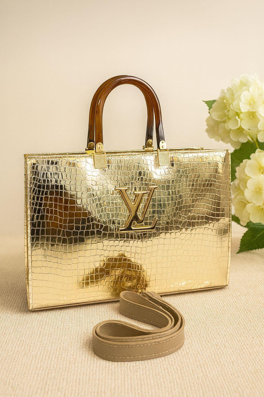 Luxury Tote Bag with Detachable Strap & Zipper Pocket